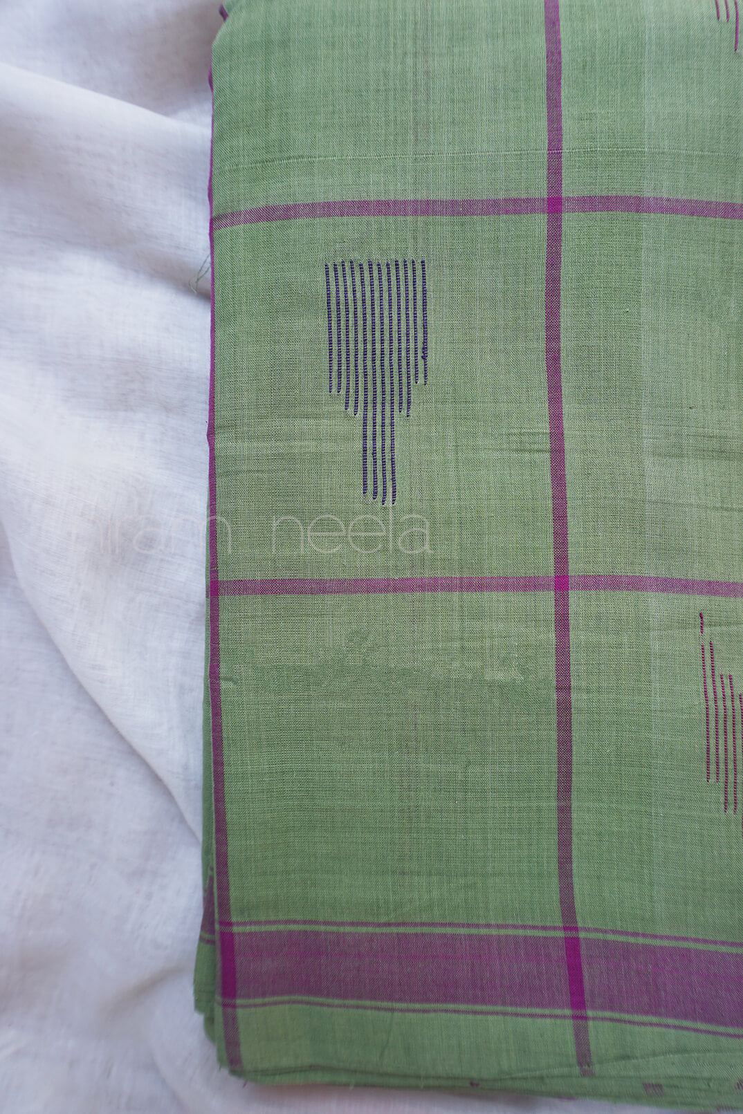 Green and purple checkered Angara cotton saree - Niram Neela