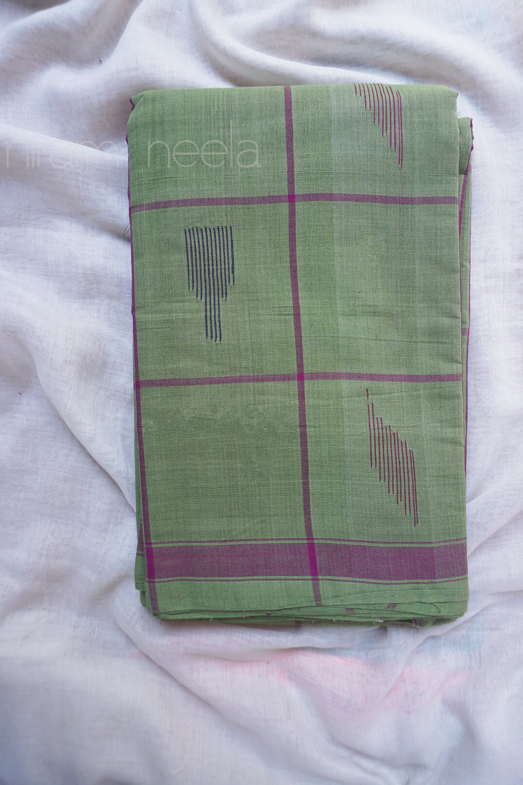 Green and purple checkered Angara cotton saree - Niram Neela