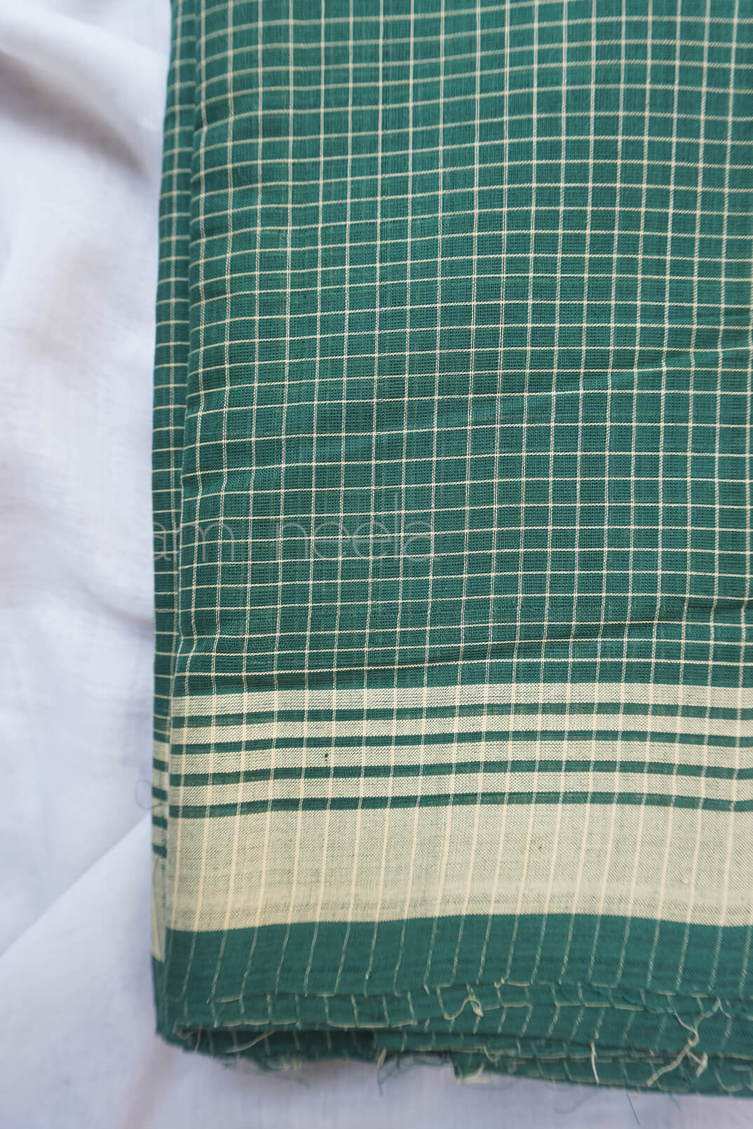 Green and cream checkered Angara cotton saree - Niram Neela