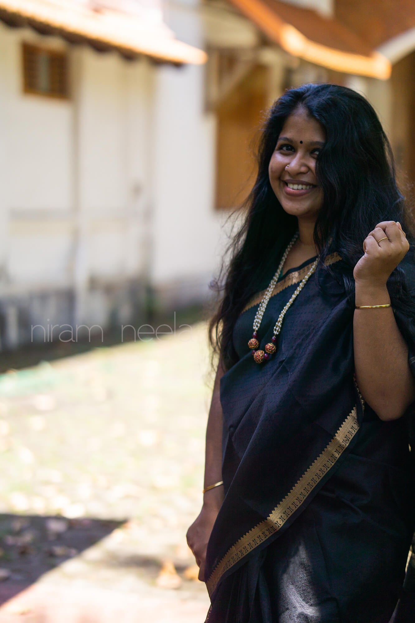 Black and gold Arni silk saree - Niram Neela