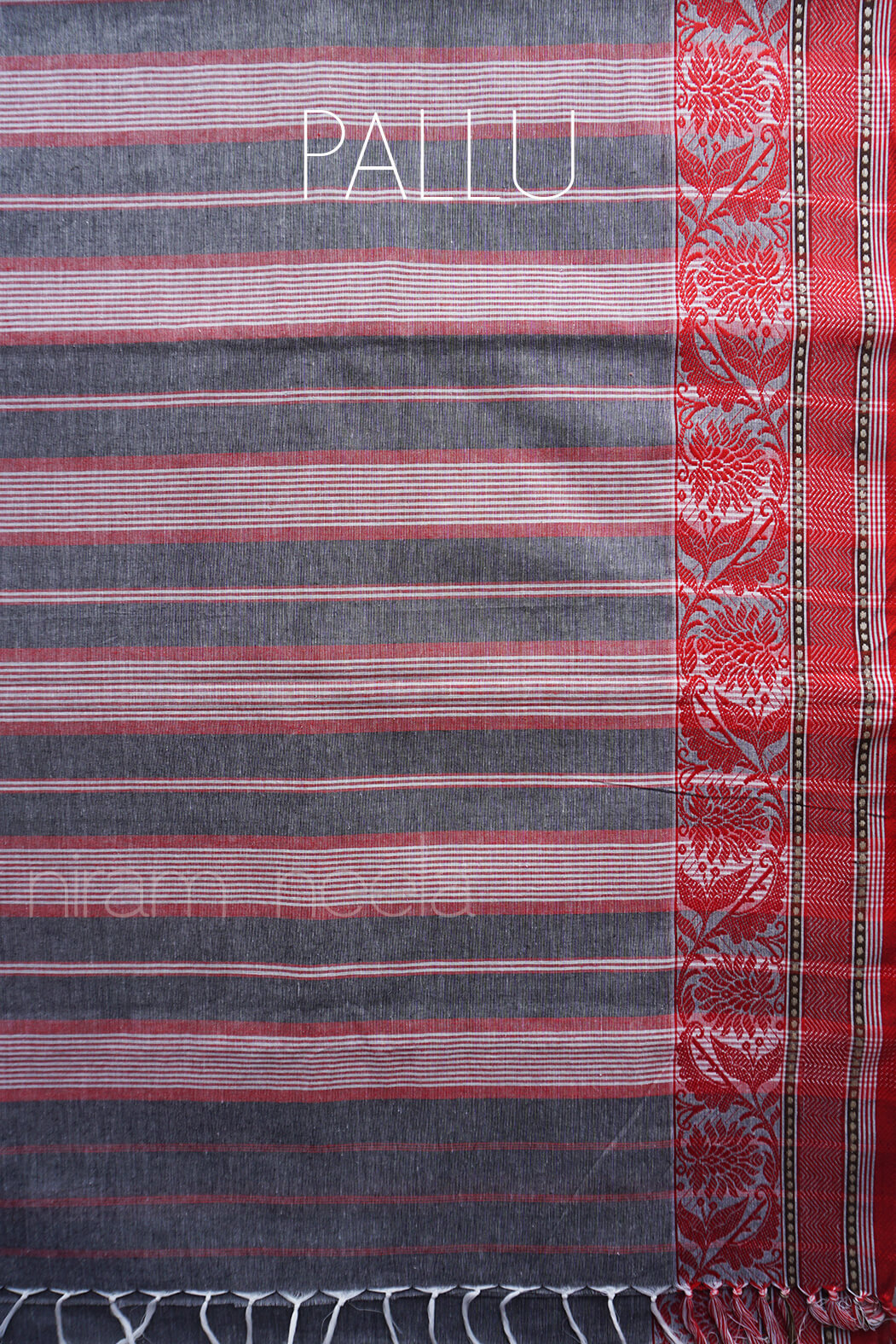 Grey and red Begumpuri cotton saree - Niram Neela