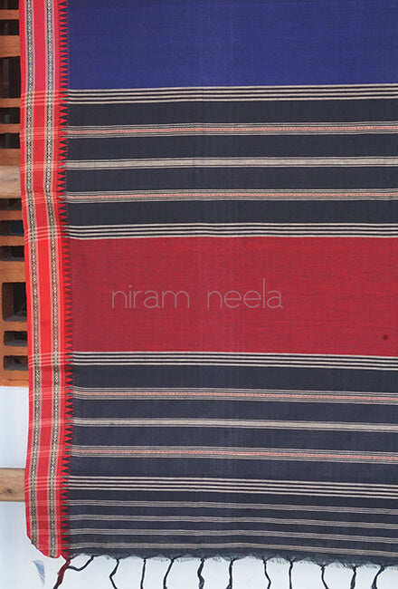 Blue and red Begumpuri cotton saree - Niram Neela