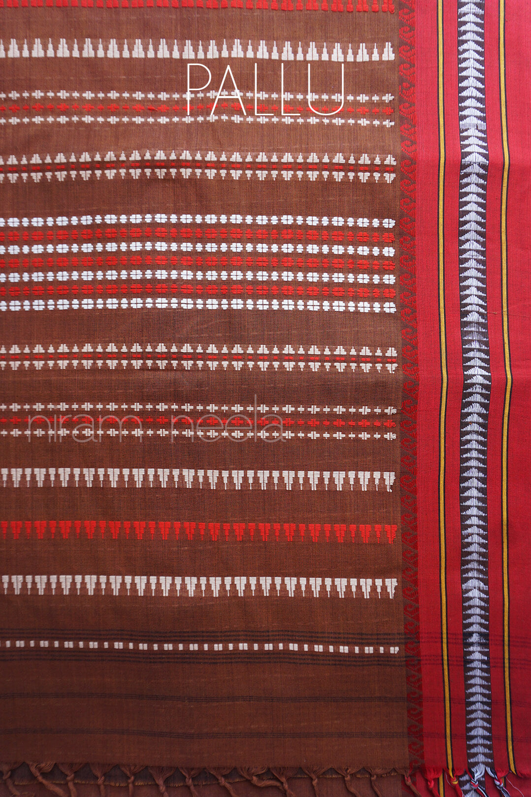 Brown and red Begumpuri cotton saree - Niram Neela