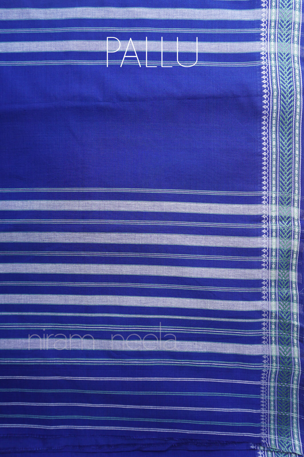 Blue and white Begumpuri cotton saree - Niram Neela