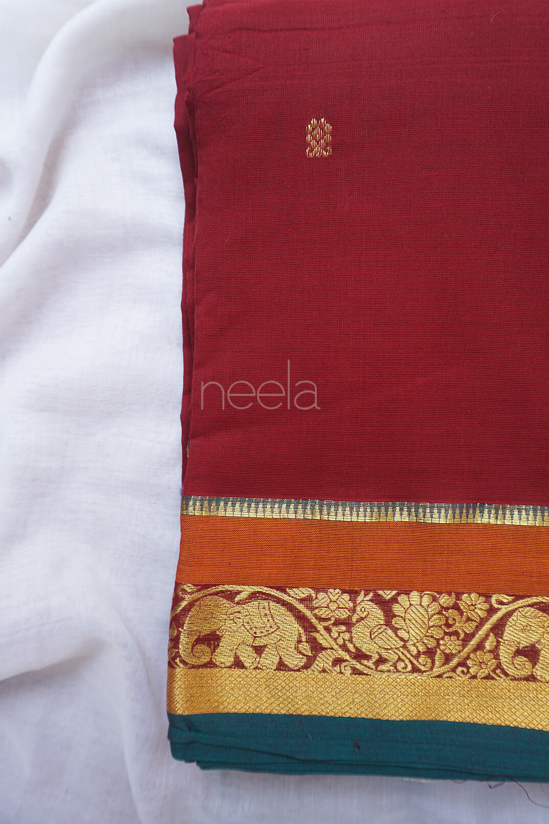 Red and green Chettinad silk cotton saree - Niram Neela