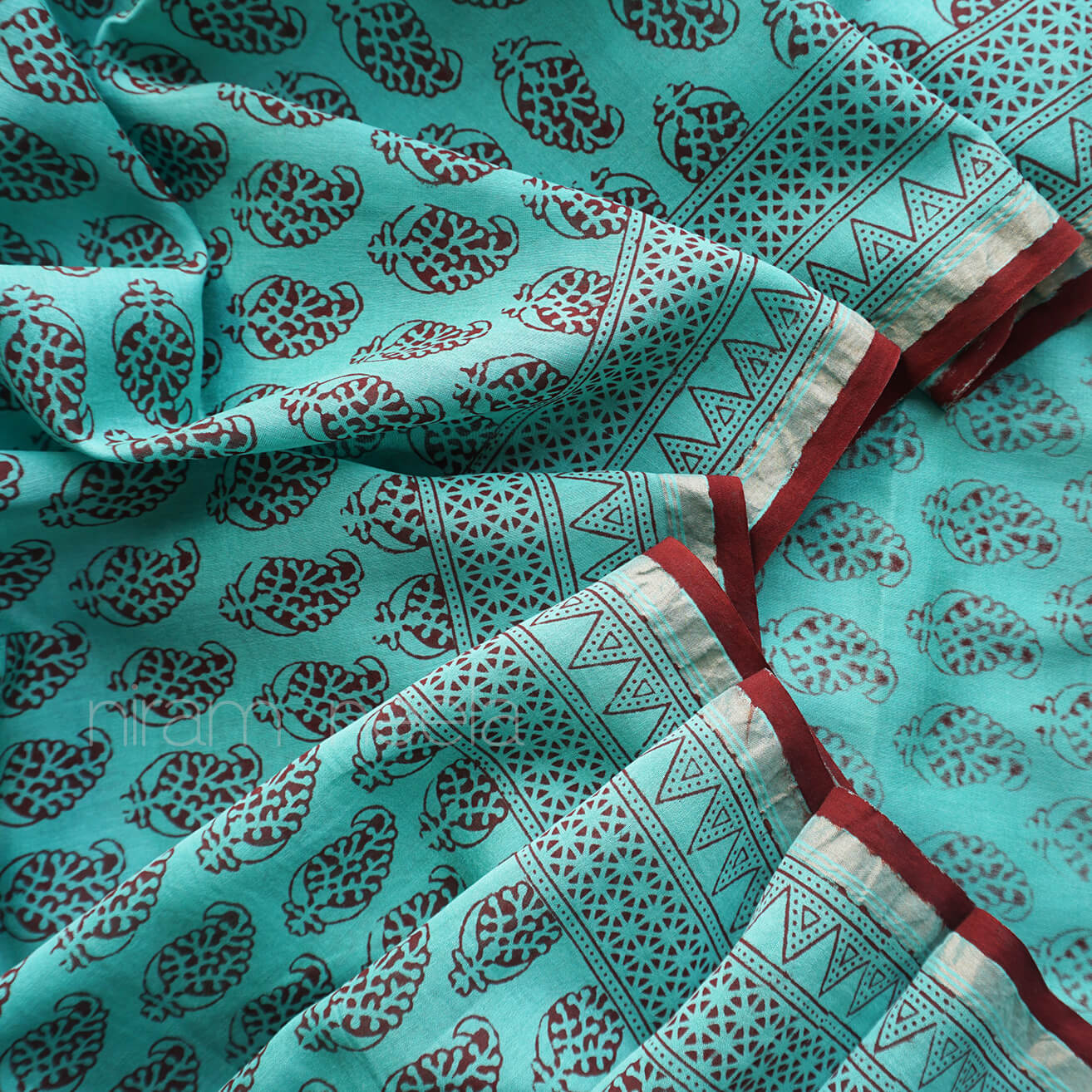 Aqua green and maroon printed Chanderi silk cotton saree | Niram Neela