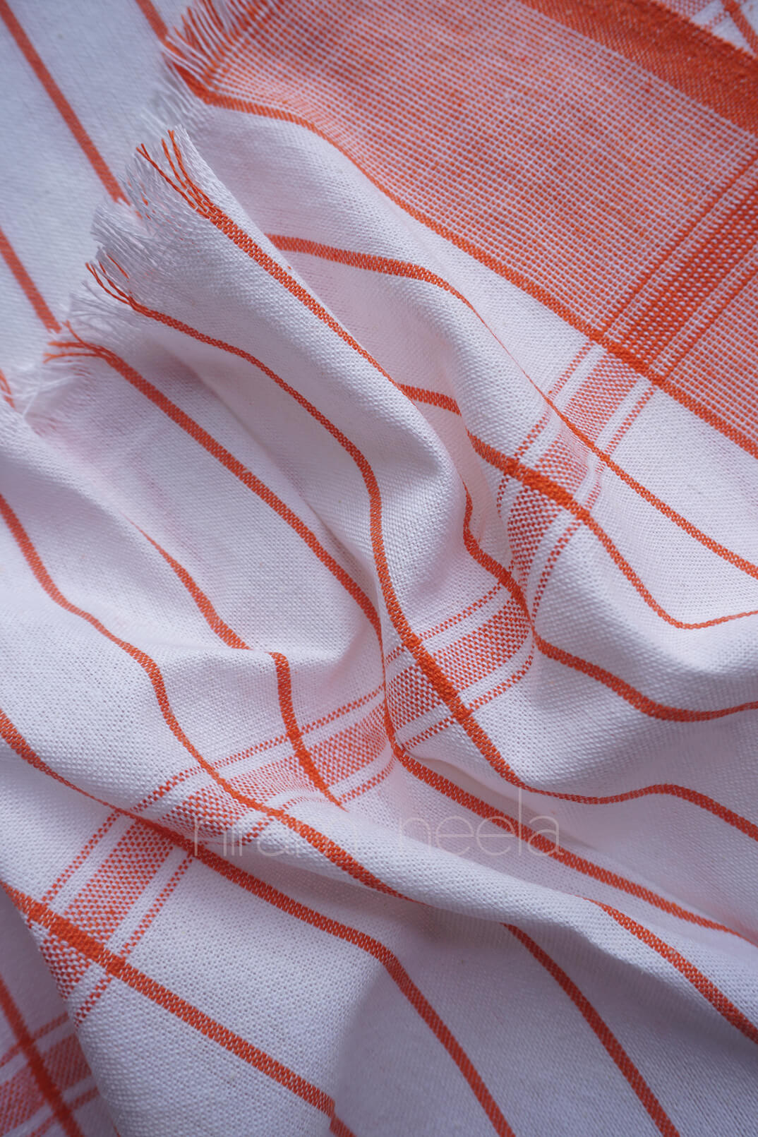 White and orange cotton bath towel - Niram Neela