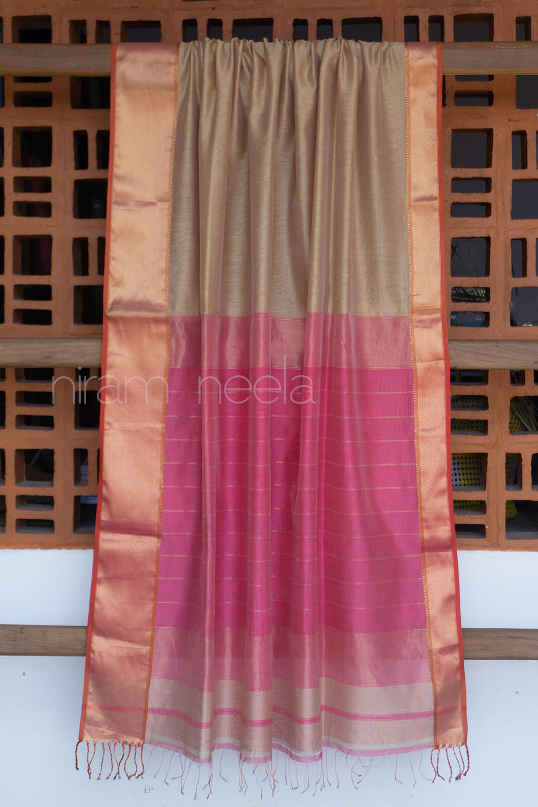 Cream and orange Maheshwari silk cotton saree - Niram Neela