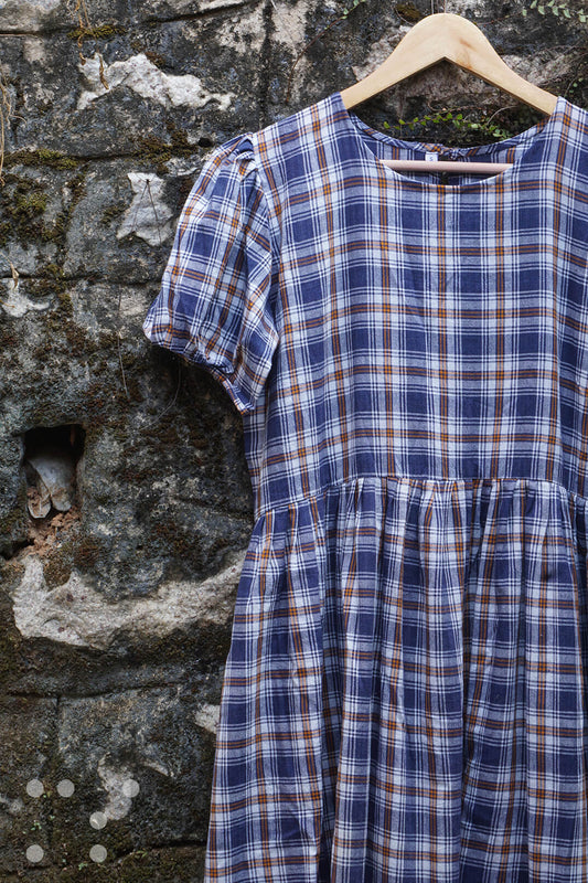 Midi length gathered dress in checks - Niram Neela