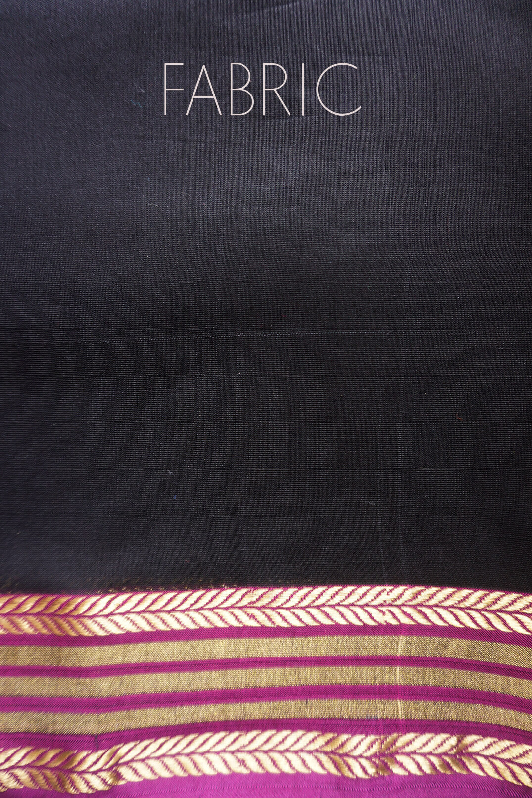 Black and magenta Maheshwari silk cotton saree - Niram Neela