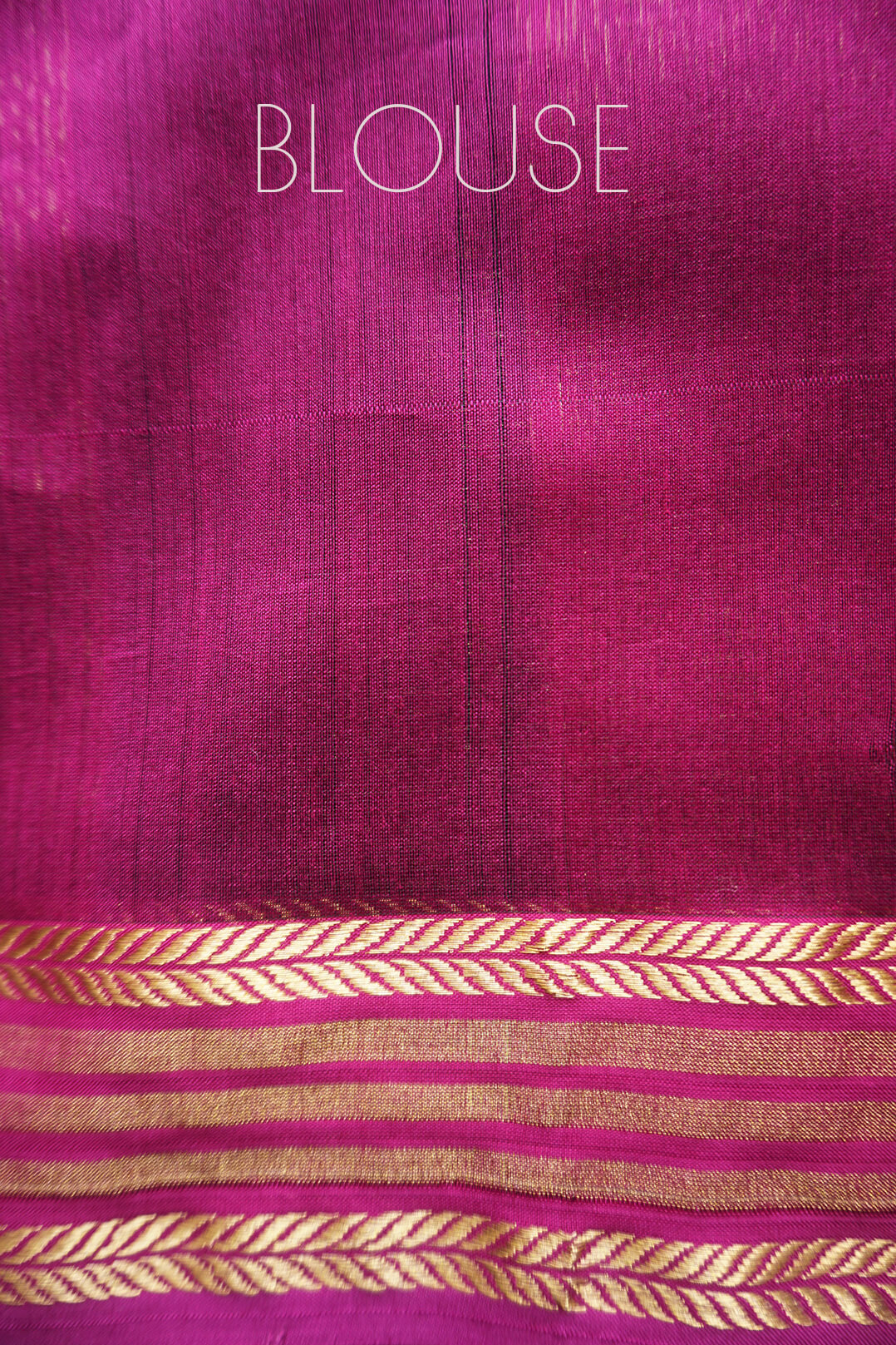 Black and magenta Maheshwari silk cotton saree - Niram Neela