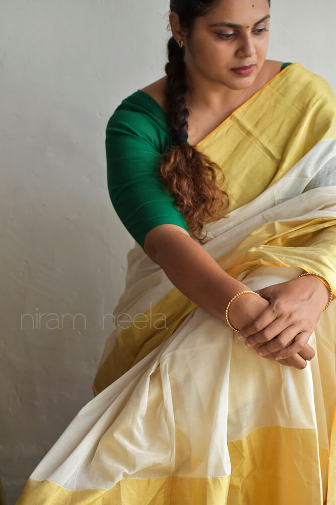 Ivory and gold wide border Kasavu cotton saree - Niram Neela