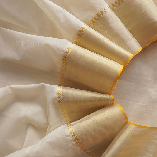 Ivory,gold and silver Kasavu cotton saree | Niram Neela