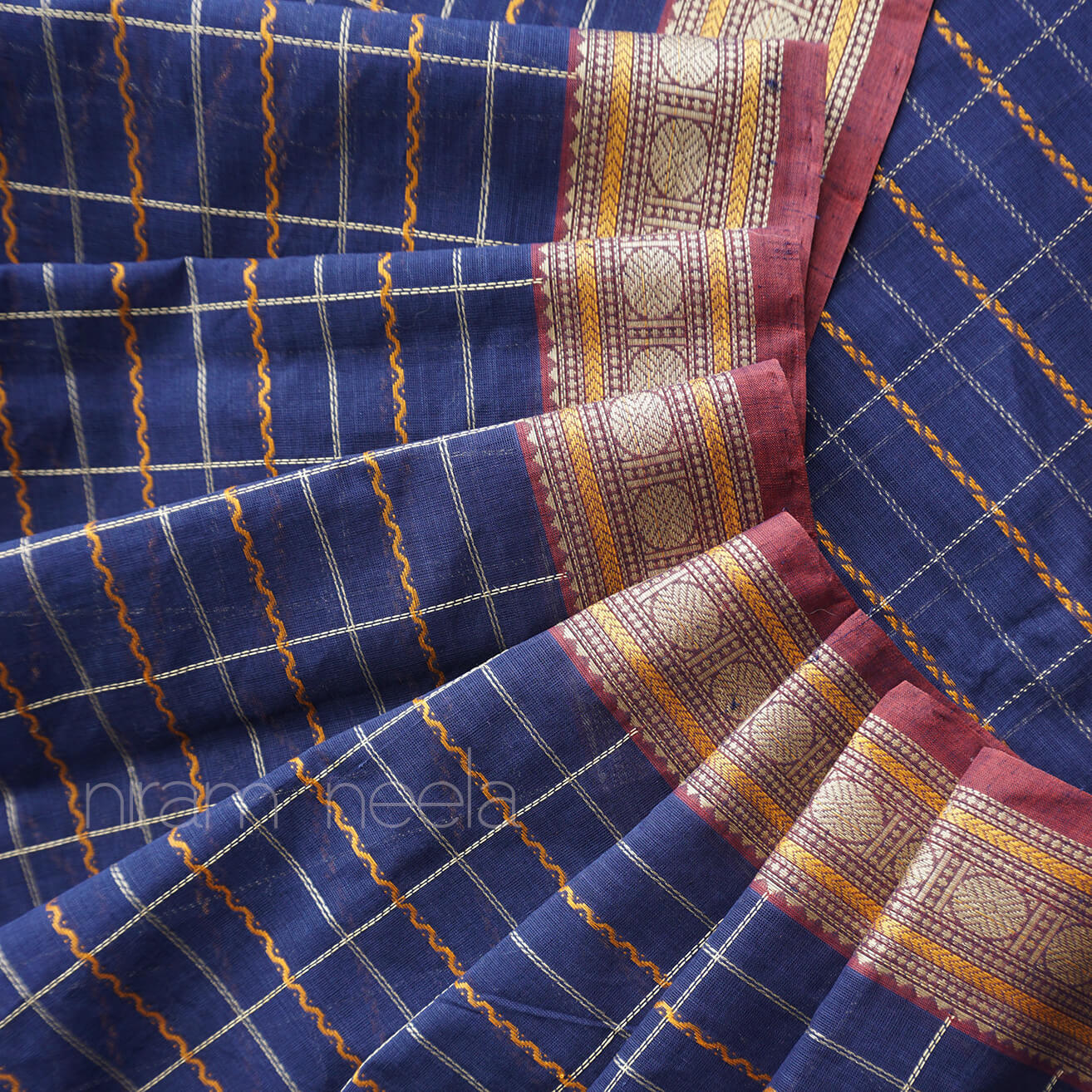 Navy and maroon check Kanjivaram cotton saree - Niram Neela