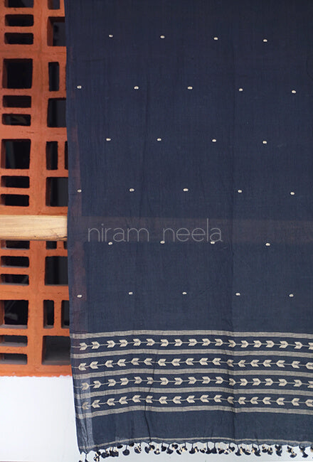 Black and dust Bengal cotton stole - Niram Neela