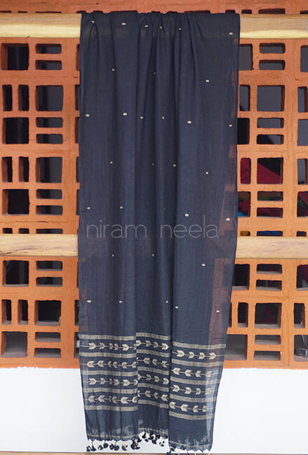 Black and dust Bengal cotton stole - Niram Neela