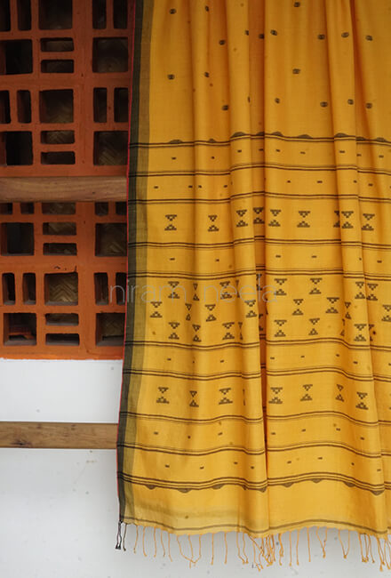 Yellow and black Bengal jamdani cotton saree - Niram Neela