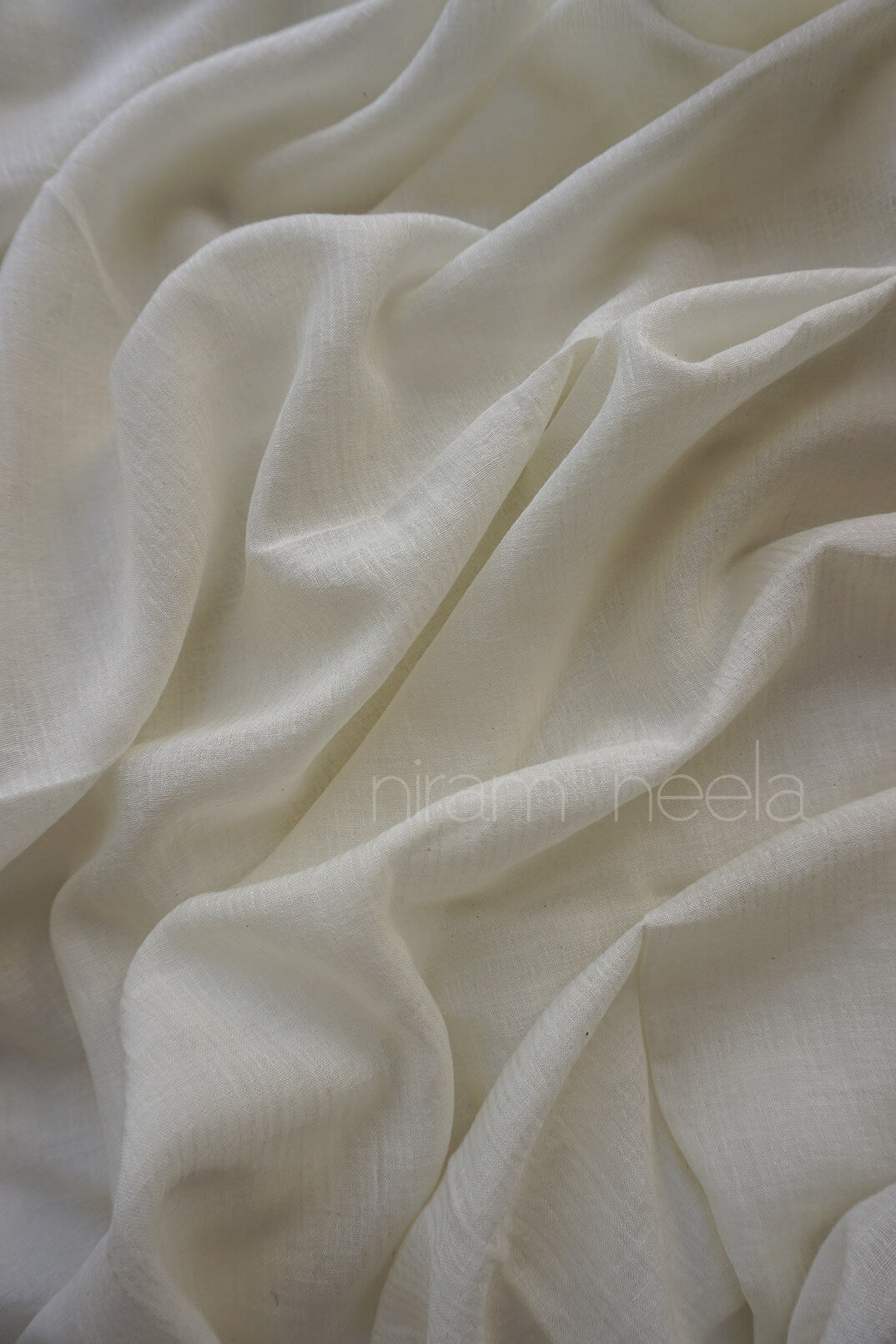 White and green Bengal jamdani silk cotton saree | Niram Neela