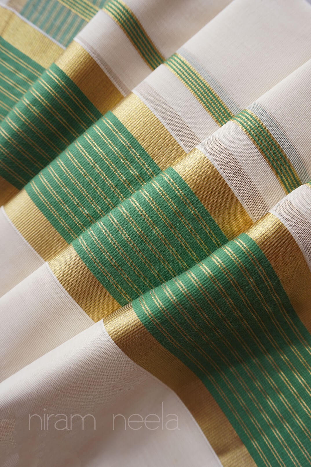 Ivory and green single set mundu - Niram Neela