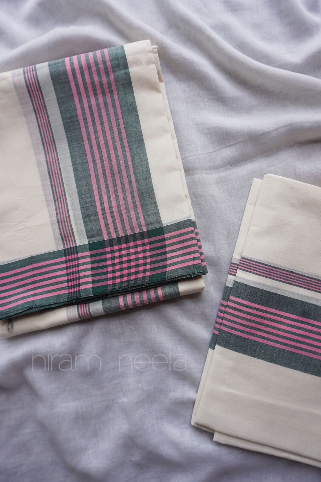 Ivory,black and pink single set mundu - Niram Neela