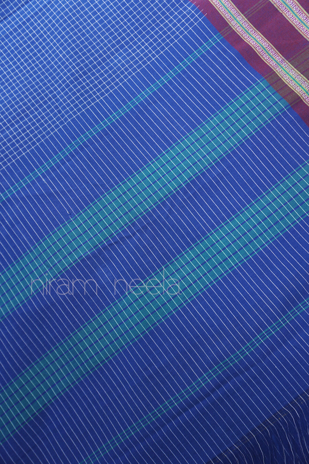 Blue checkered Kunbi cotton saree - Niram Neela