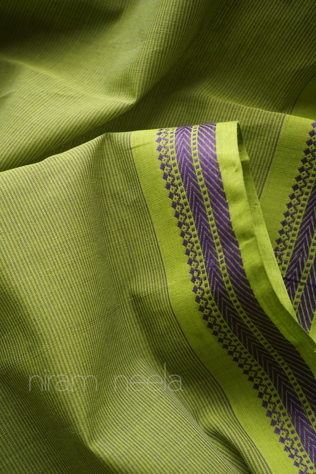 Green and violet Mangalagiri cotton saree - Niram Neela