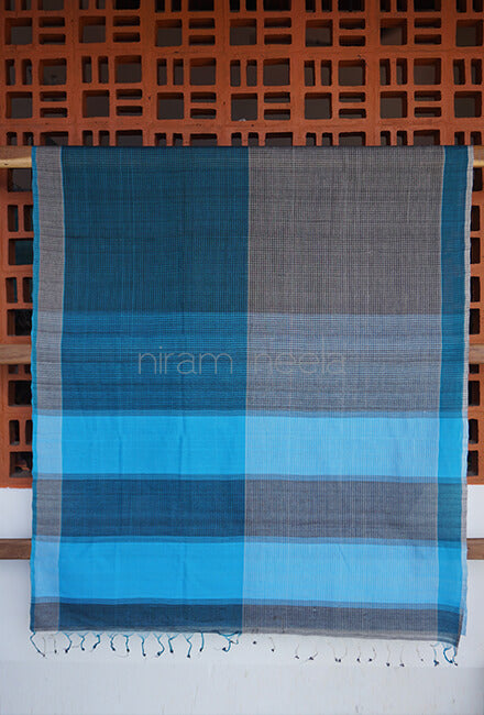 Grey and blue Mangalagiri cotton saree - Niram Neela