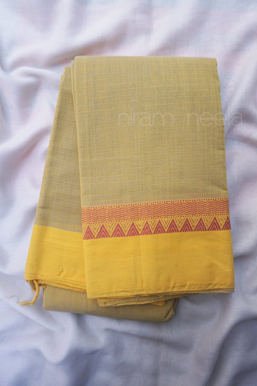 Ochre and yellow Mangalagiri cotton saree - Niram Neela