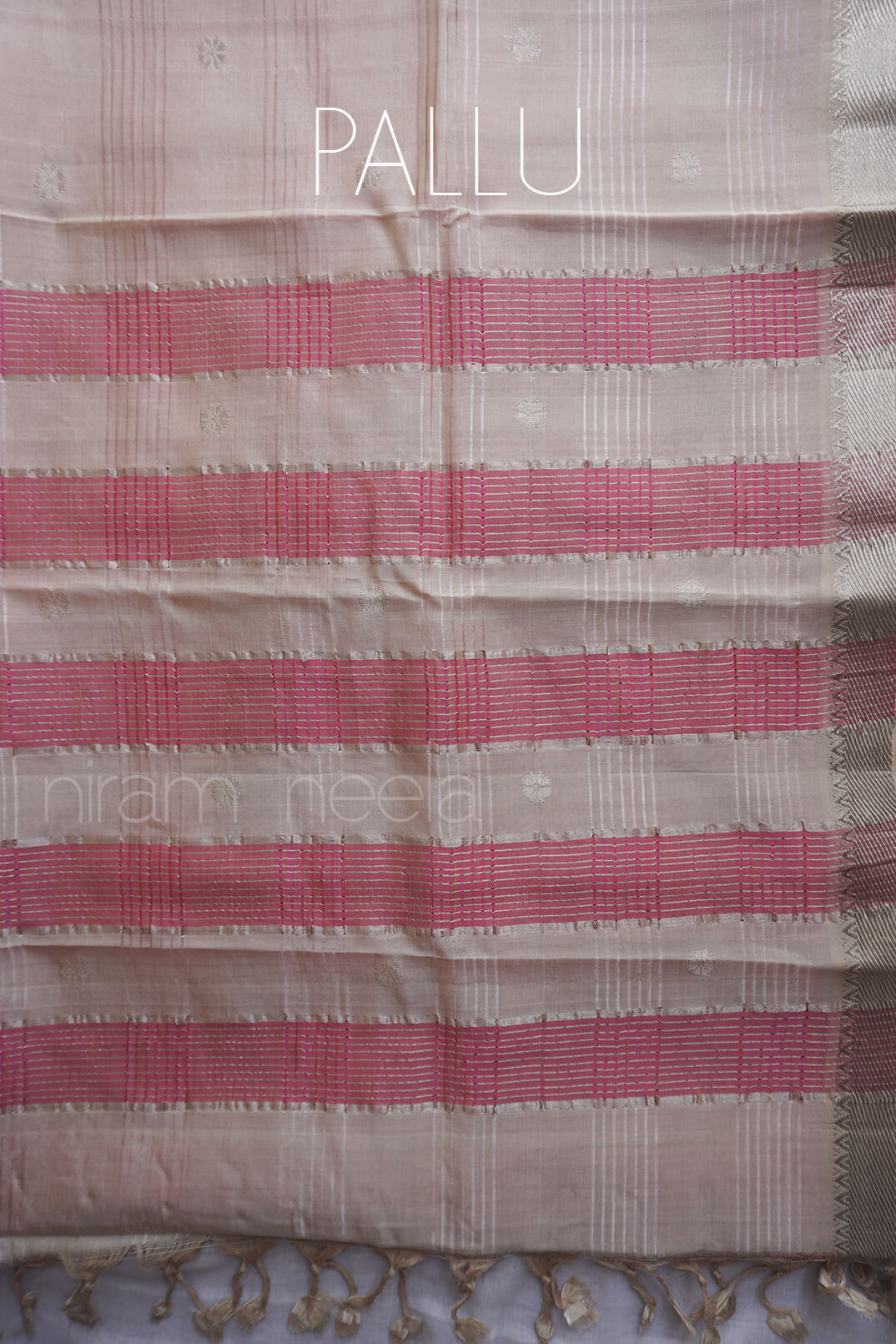 Ivory and pink Mangalagiri silk cotton saree - Niram Neela