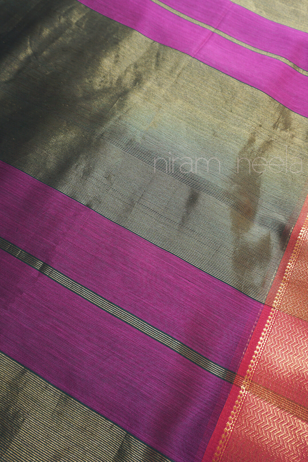 Purple and green Maheshwari silk cotton saree - Niram Neela