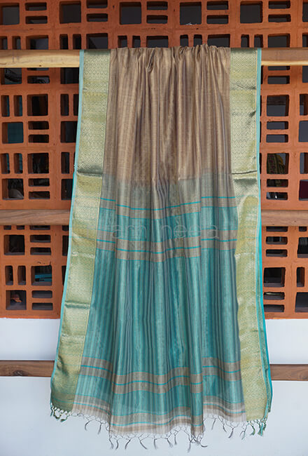 Dust and teal Maheshwari silk cotton saree - Niram Neela