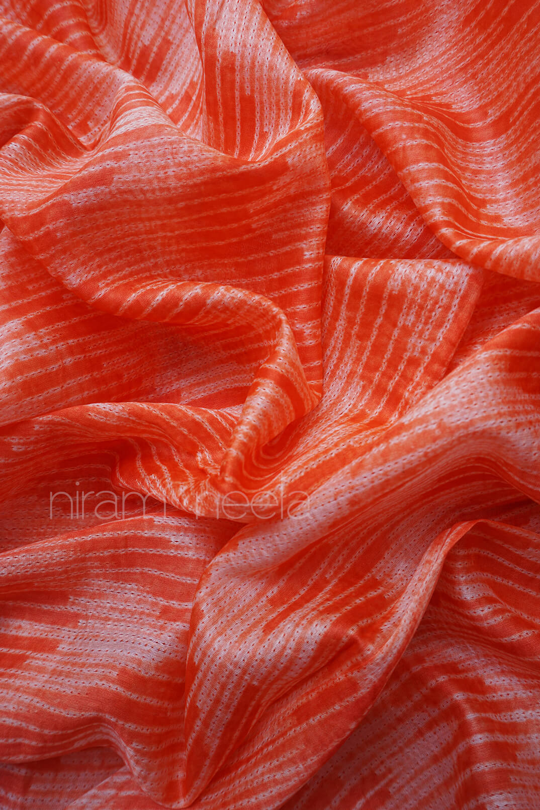 Orange shibori Maheshwari silk cotton saree - Niram Neela