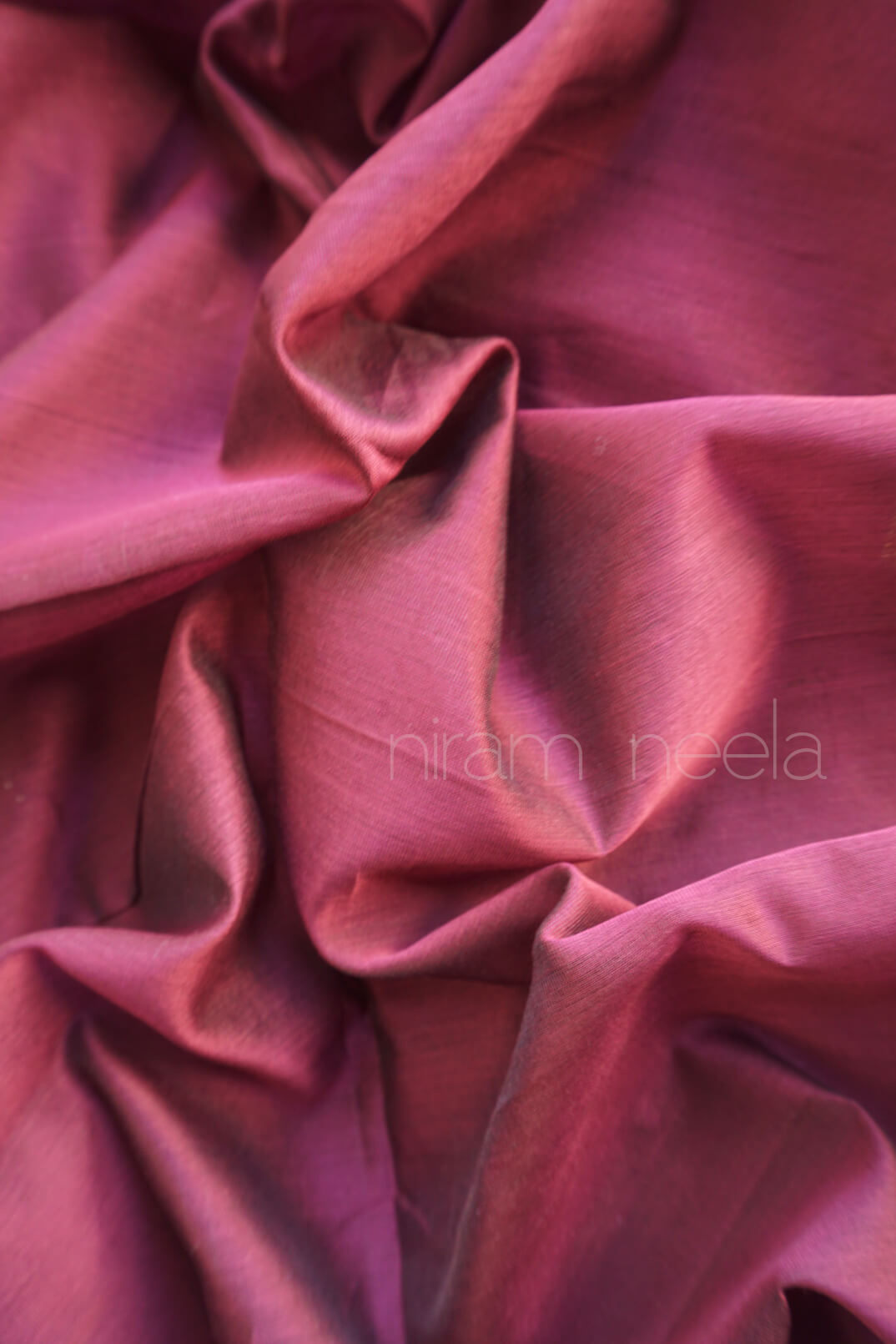 Burgundy brown and green Maheshwari silk cotton saree | Niram Neela