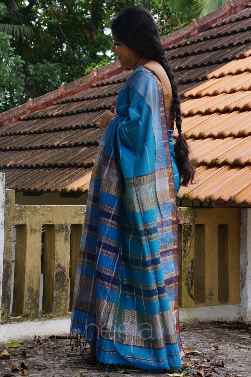 Blue and taupe Maheshwari silk cotton saree - Niram Neela