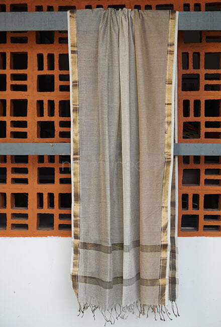 Ivory and taupe Maheshwari silk cotton dupatta - Niram Neela