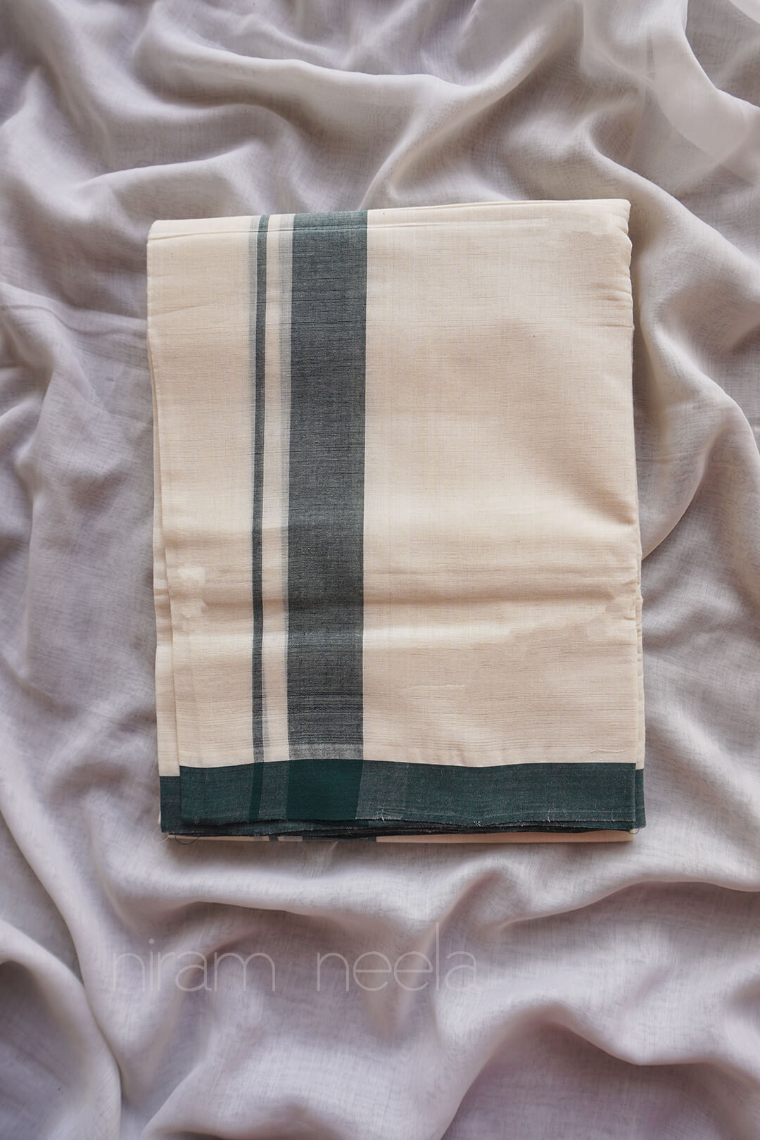 Ivory and dark green double mundu - Niram Neela