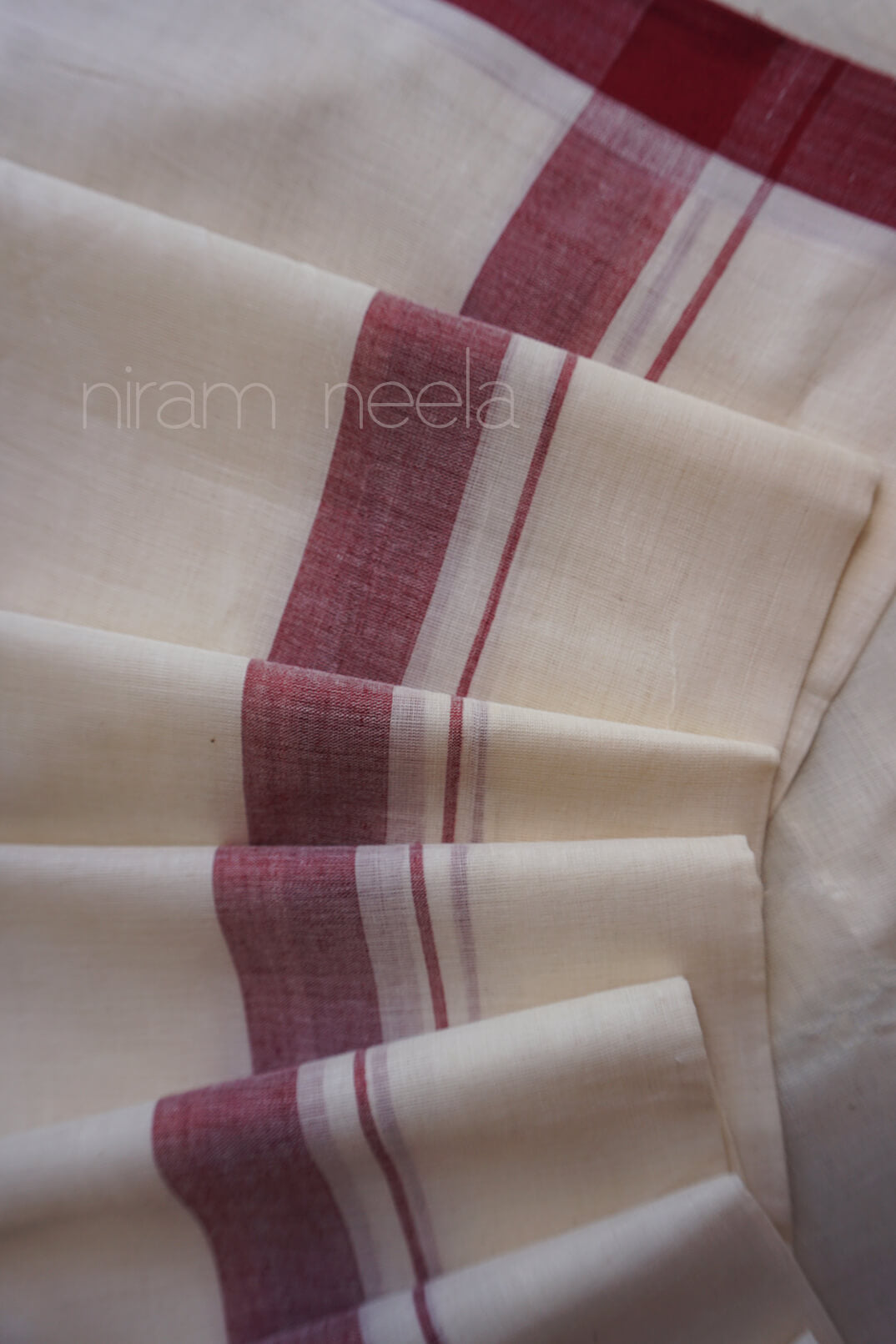 Ivory and maroon double mundu |  Niram Neela