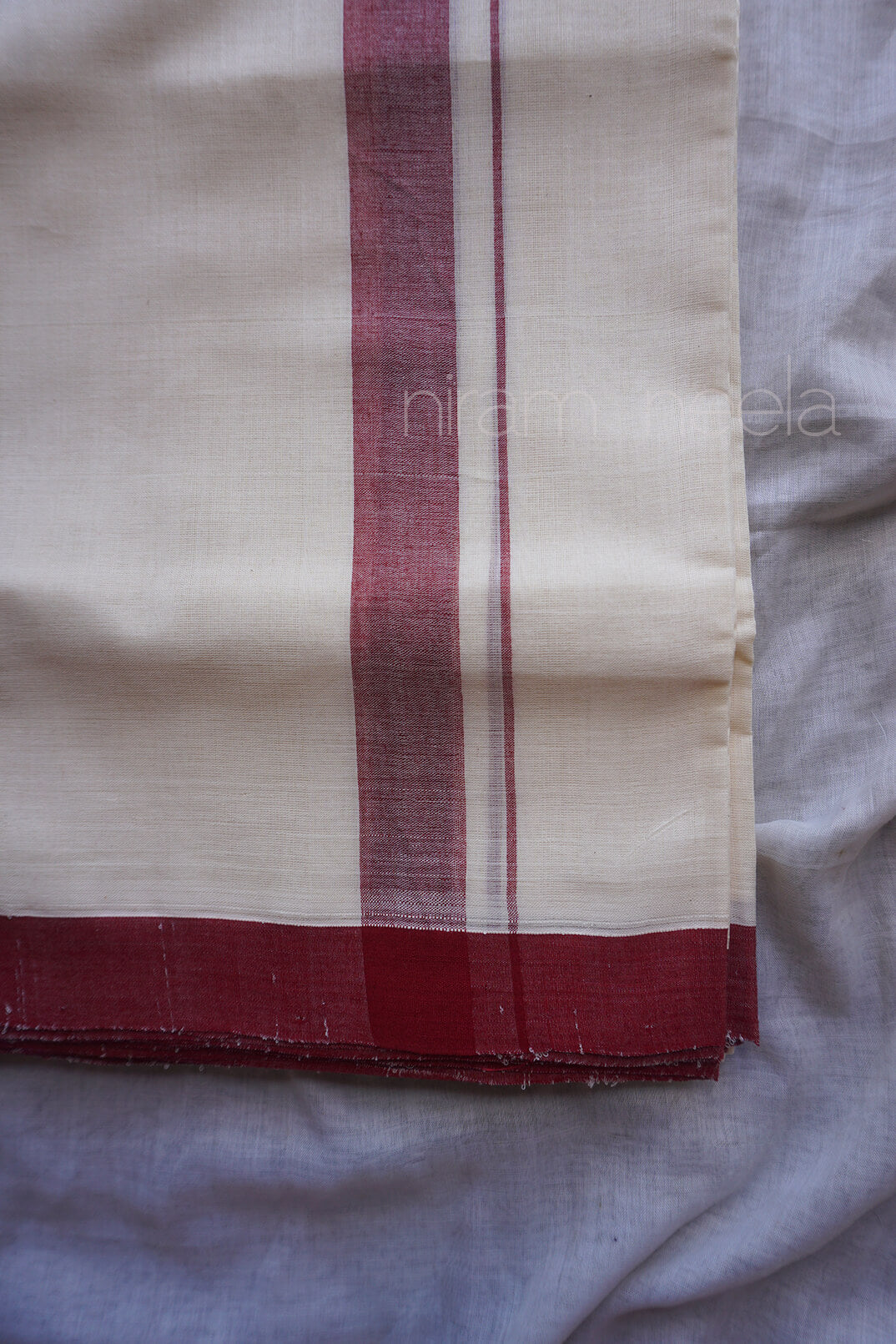 Ivory and maroon double mundu |  Niram Neela