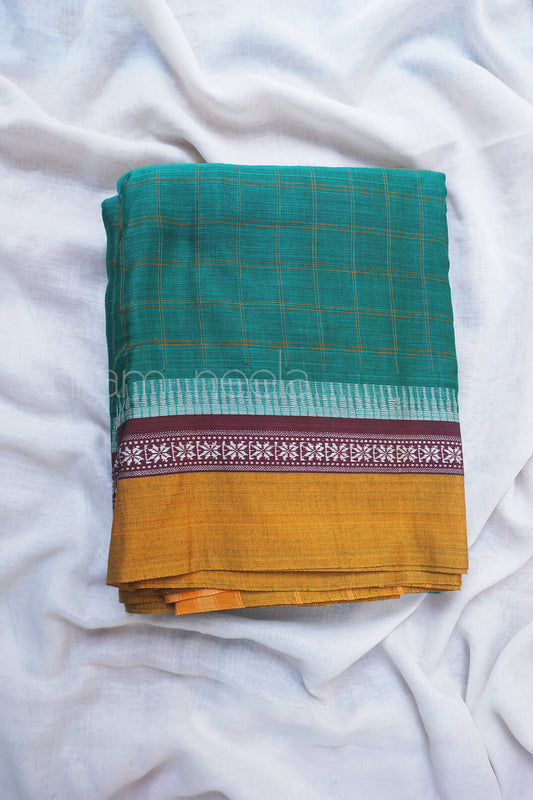 Green and ochre checkered Narayanpet cotton saree - Niram Neela