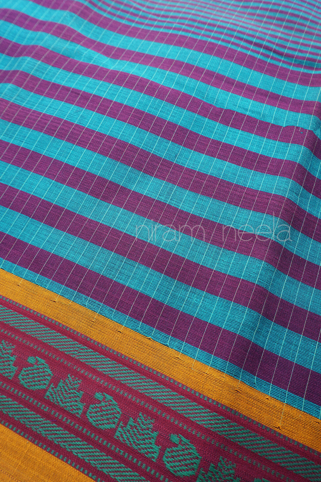 Blue and purple checkered Narayanpet cotton saree - Niram Neela