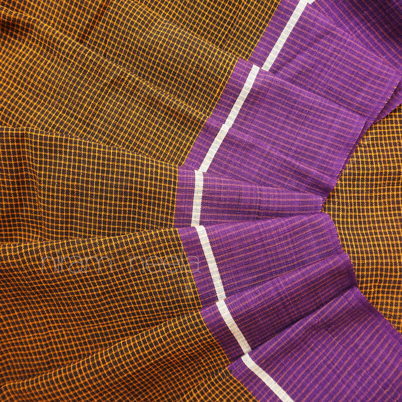 Brown and violet Patteda anchu cotton saree - Niram Neela