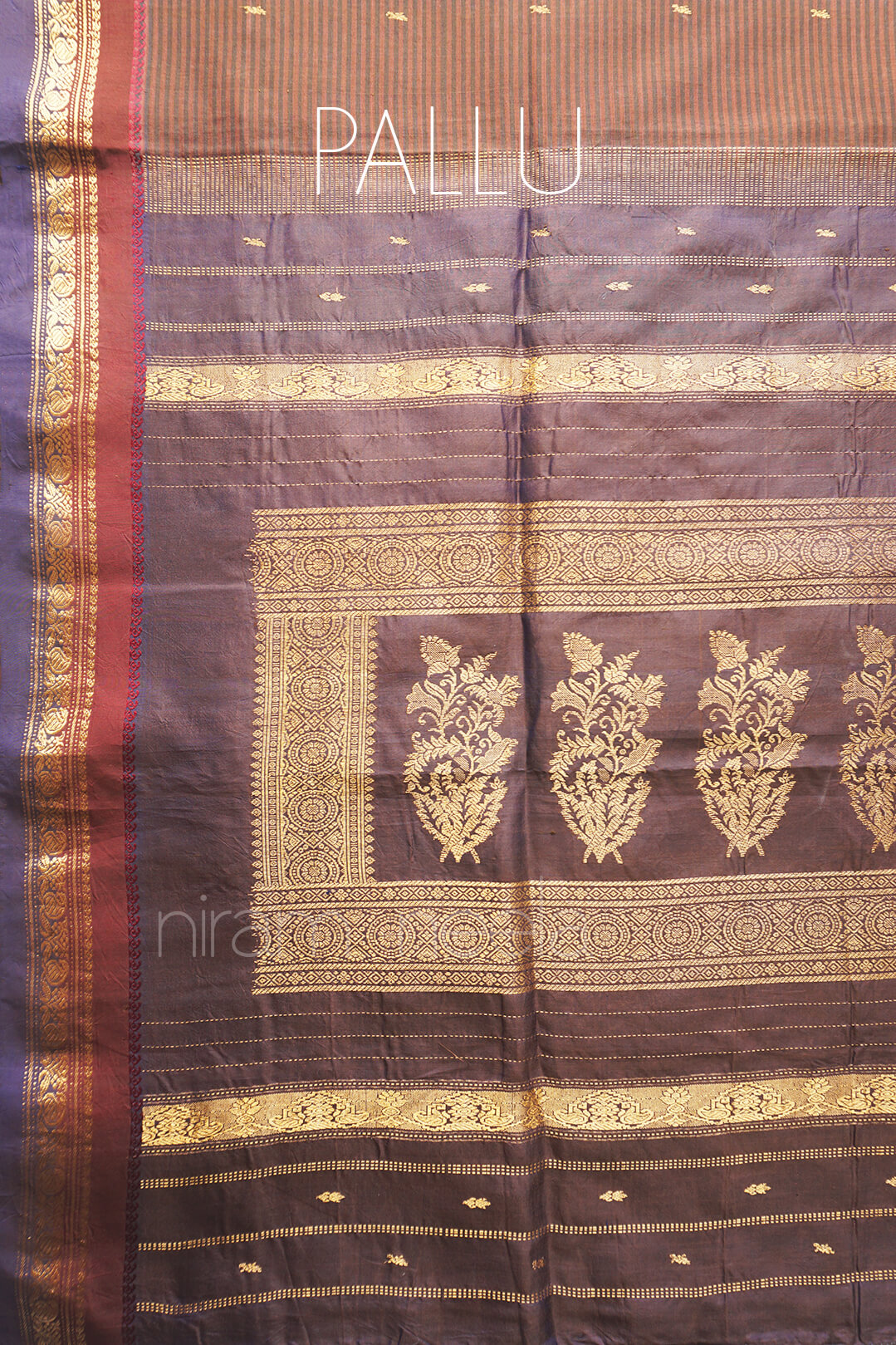 Pre-loved Brown and maroon Gadwal silk cotton saree | Niram Neela