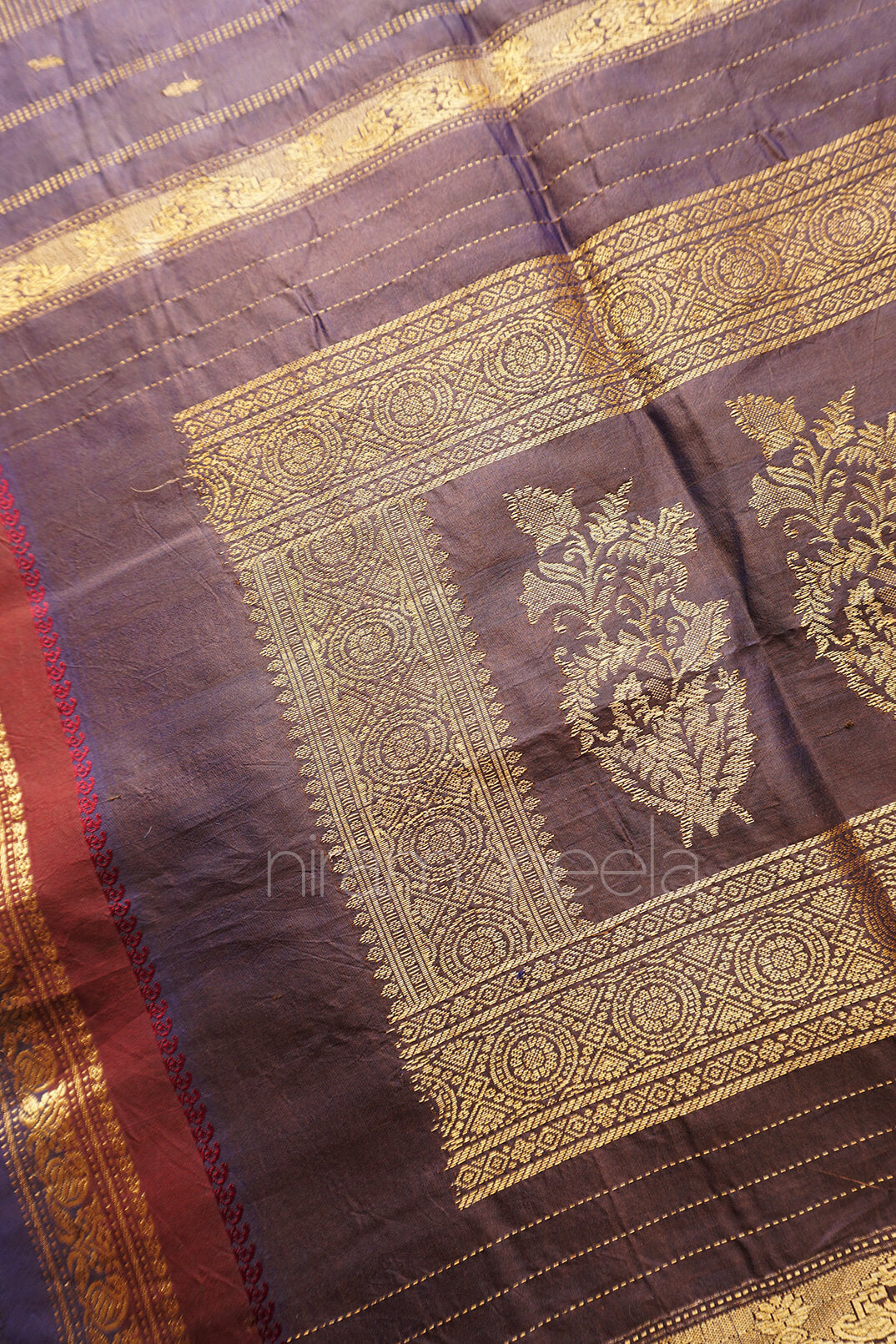 Pre-loved Brown and maroon Gadwal silk cotton saree | Niram Neela