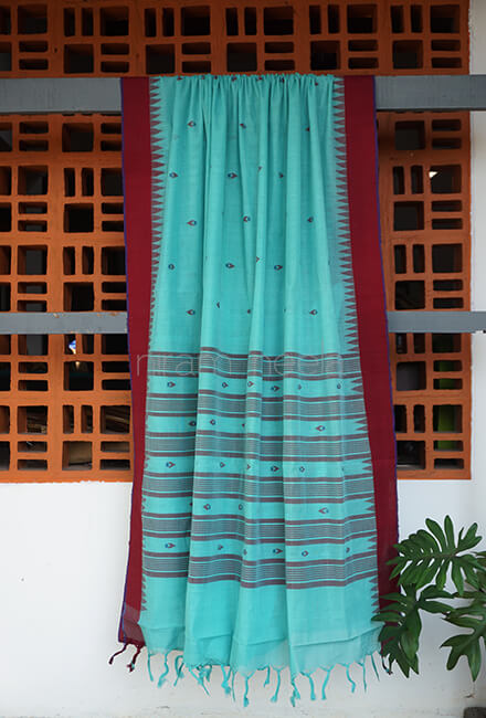 Teal and maroon Ponduru jamdani handspun cotton saree - Niram Neela