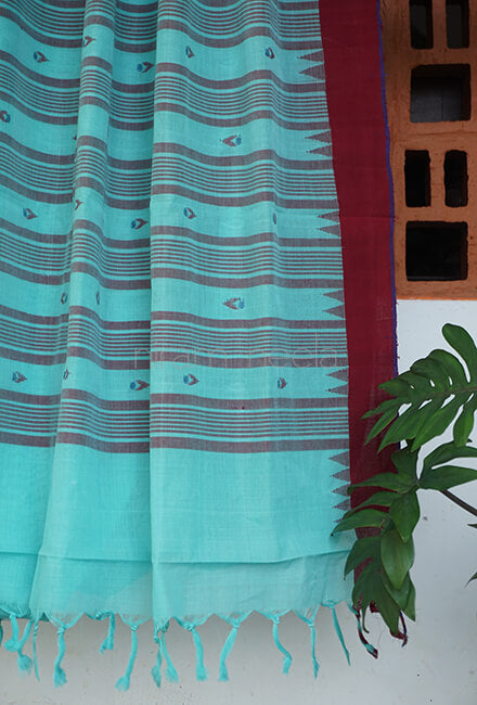 Teal and maroon Ponduru jamdani handspun cotton saree - Niram Neela