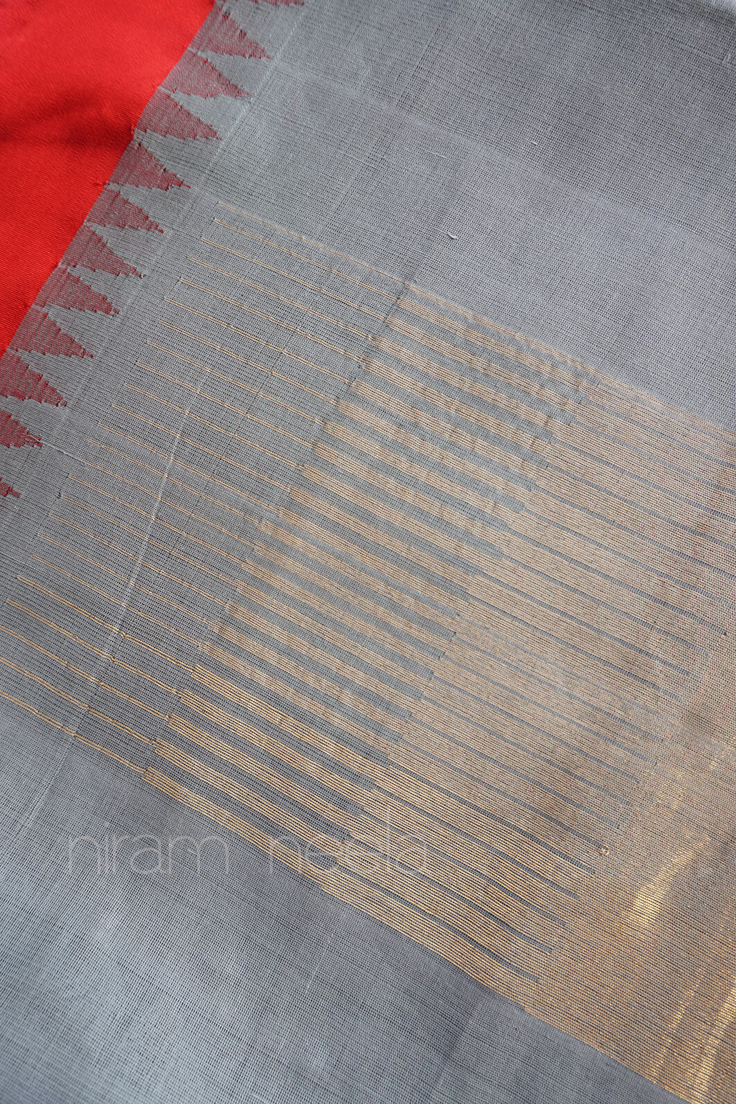 Grey and red Ponduru handspun cotton saree - Niram Neela