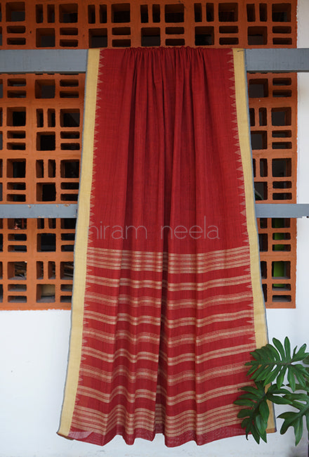 Maroon and beige Ponduru handspun cotton saree - Niram Neela