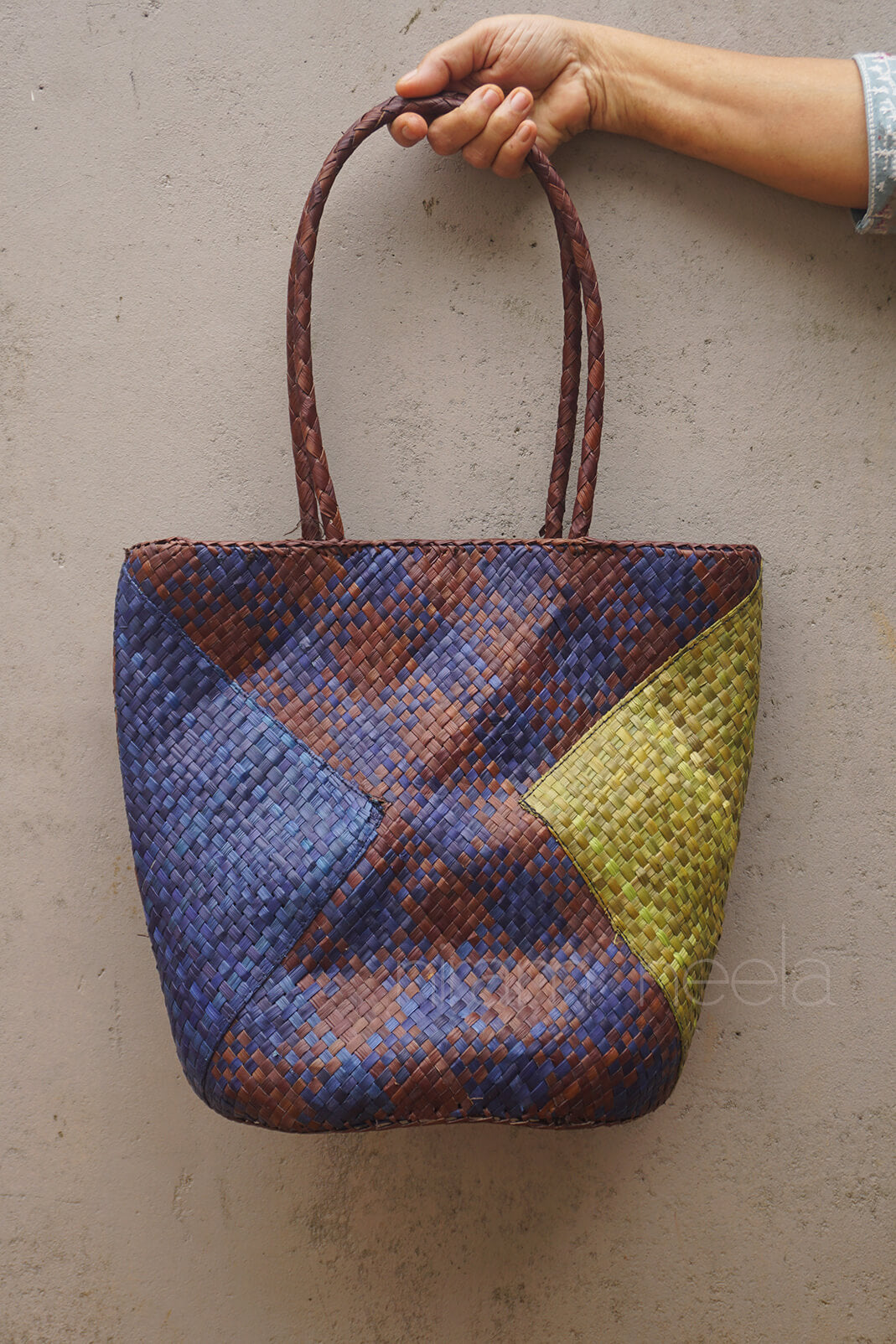 Blue and brown handmade screwpine tote bag | Niram Neela