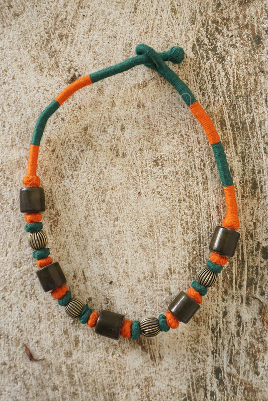 Orange and green handmade wooden neckpiece - Niram Neela